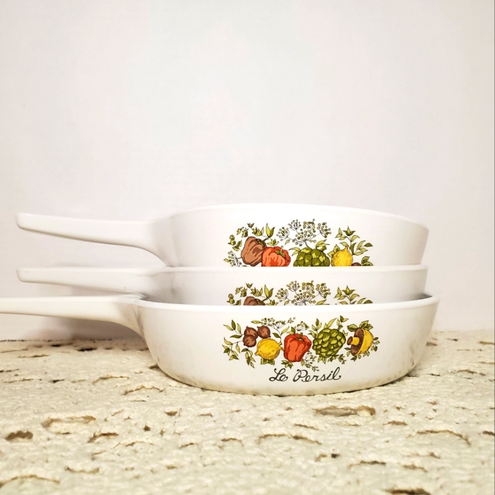 Vintage Corning Ware spice of life set of 3